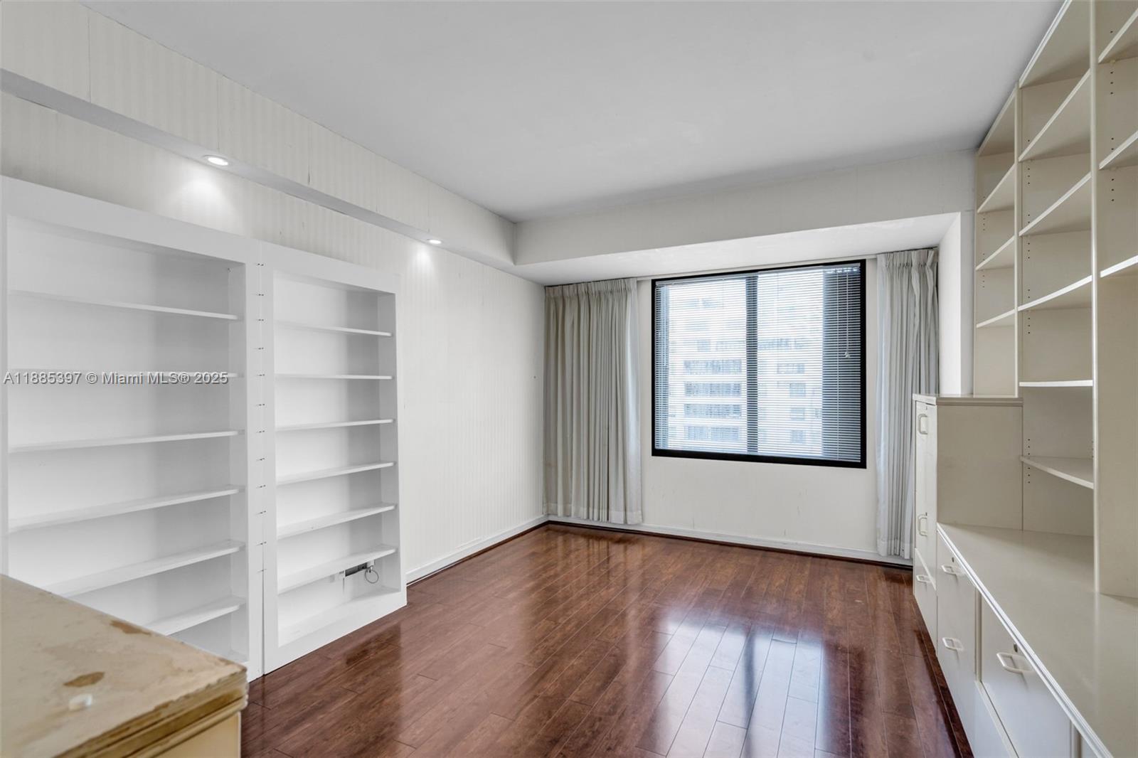 201 Crandon Blvd #444, Key Biscayne FL 33149