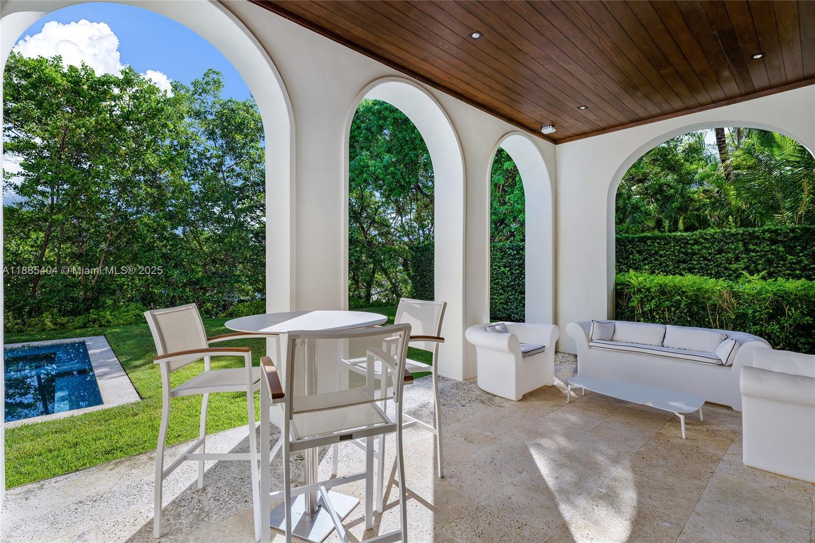 231 Costanera Rd, Coral Gables FL 33143
