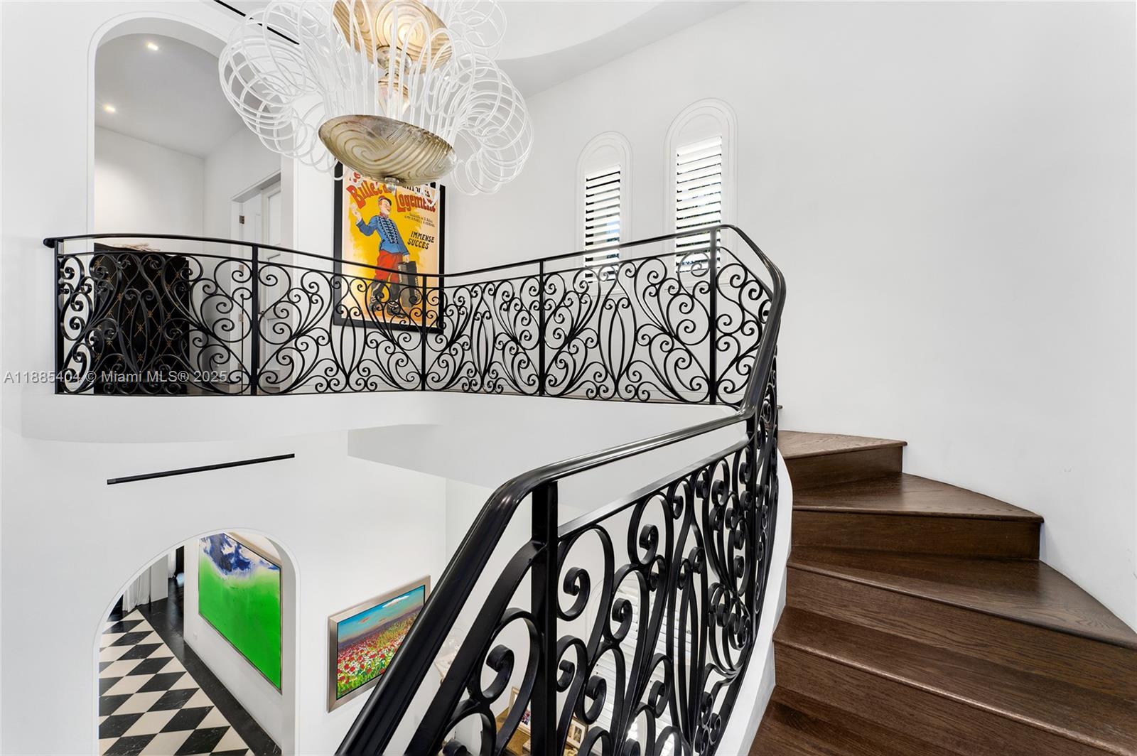 231 Costanera Rd, Coral Gables FL 33143
