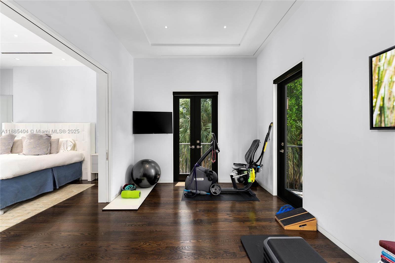 231 Costanera Rd, Coral Gables FL 33143