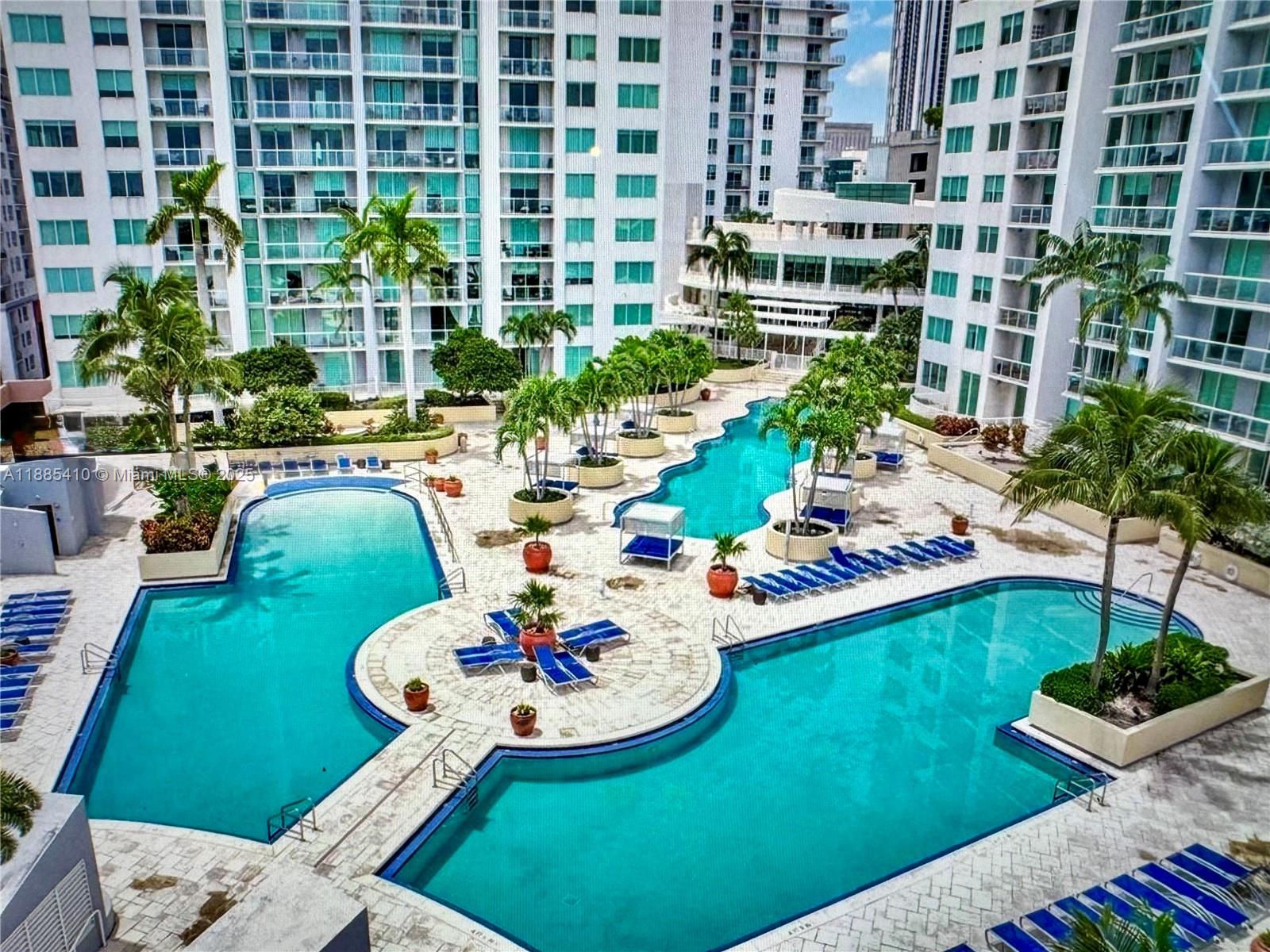 244 Biscayne Blvd #2906, Miami FL 33132