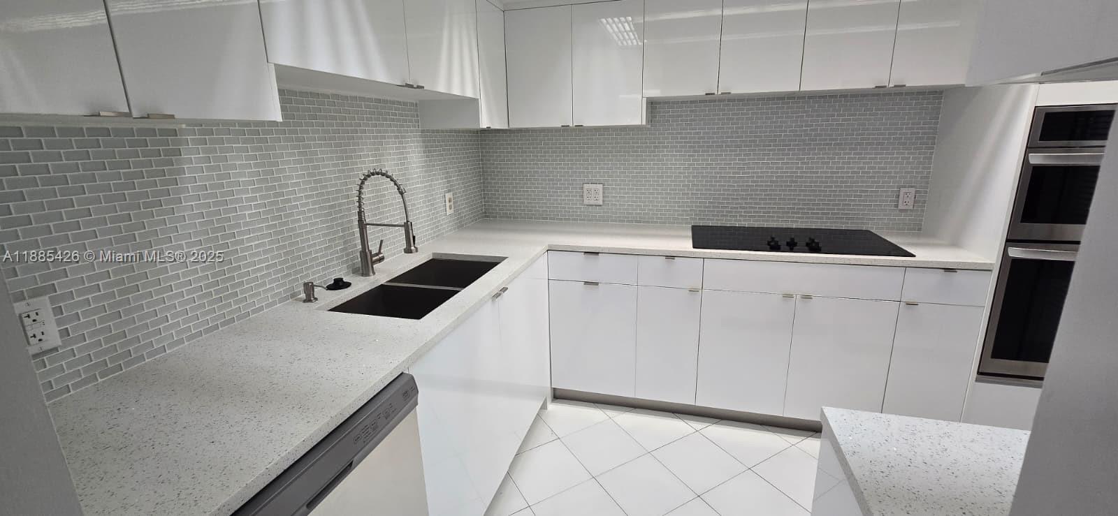 2843 S Bayshore Dr #3A, Miami FL 33133
