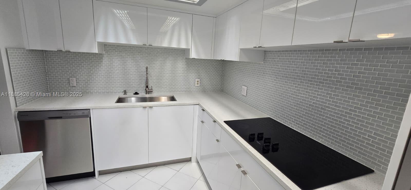 2843 S Bayshore Dr #3A, Miami FL 33133