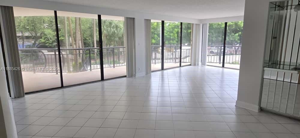 2843 S Bayshore Dr #3A, Miami FL 33133