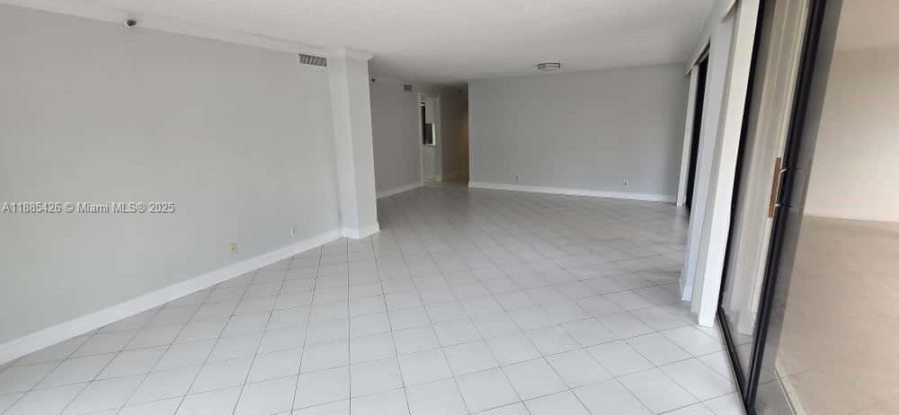 2843 S Bayshore Dr #3A, Miami FL 33133