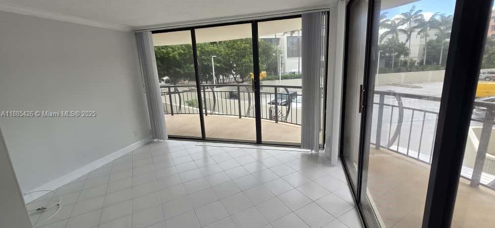 2843 S Bayshore Dr #3A, Miami FL 33133