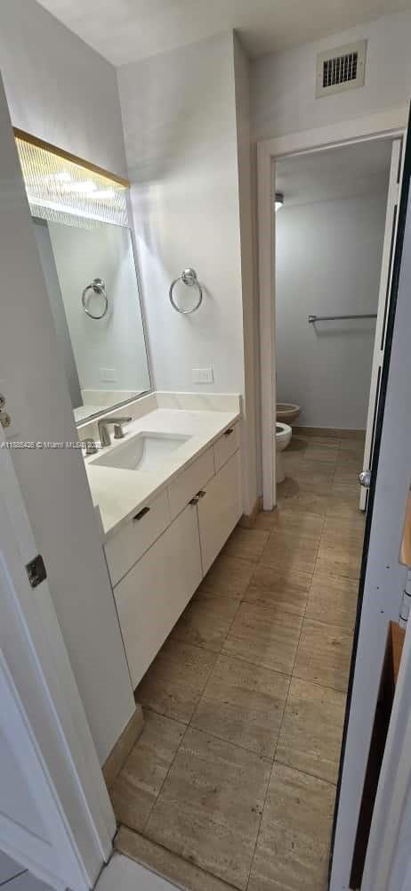 2843 S Bayshore Dr #3A, Miami FL 33133