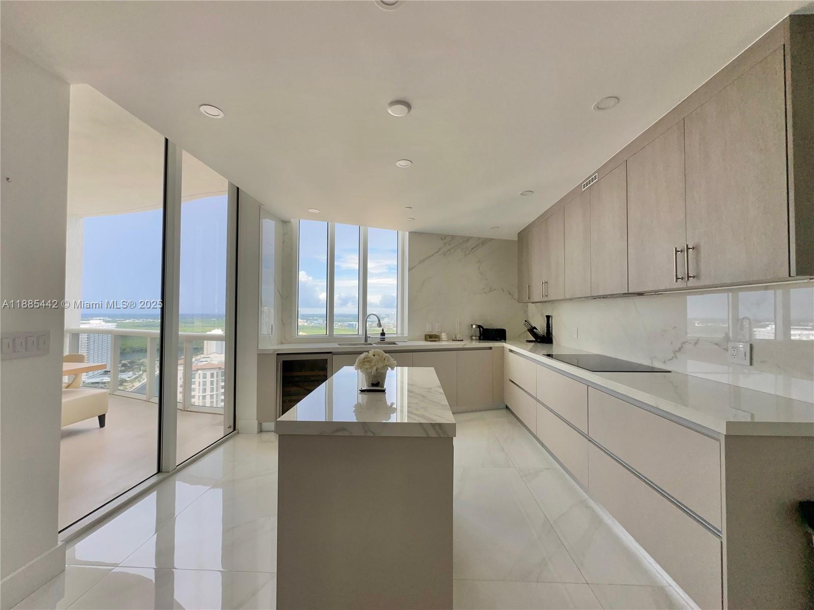 15901 Collins Ave #2406, Sunny Isles Beach FL 33160