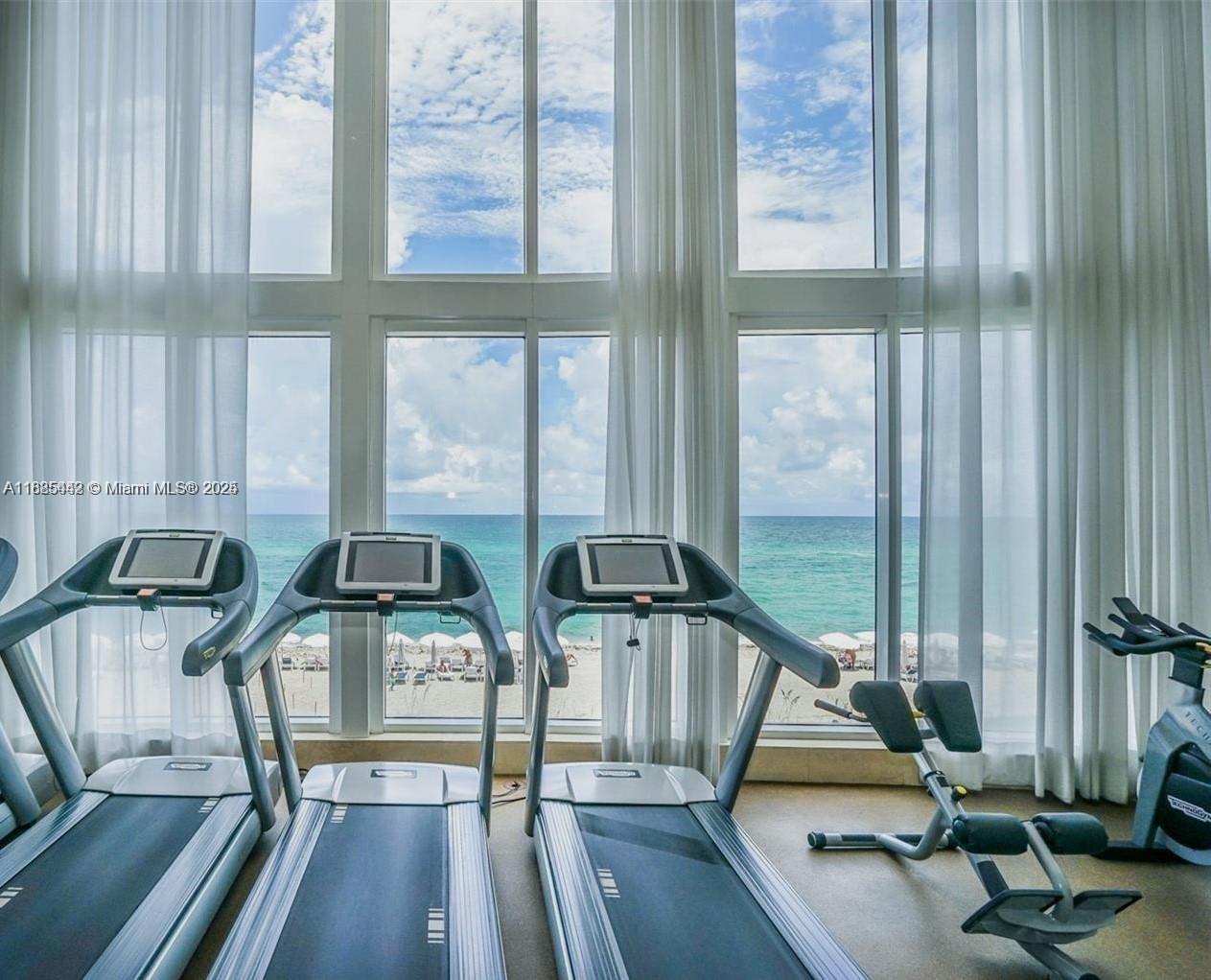 15901 Collins Ave #2406, Sunny Isles Beach FL 33160