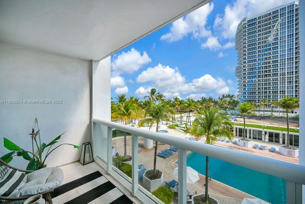 10275 Collins Ave #312, Bal Harbour FL 33154