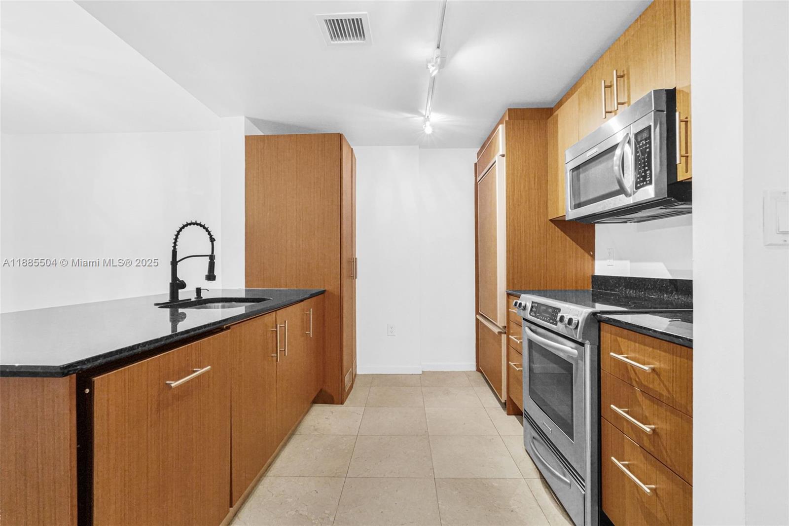 10275 Collins Ave #312, Bal Harbour FL 33154