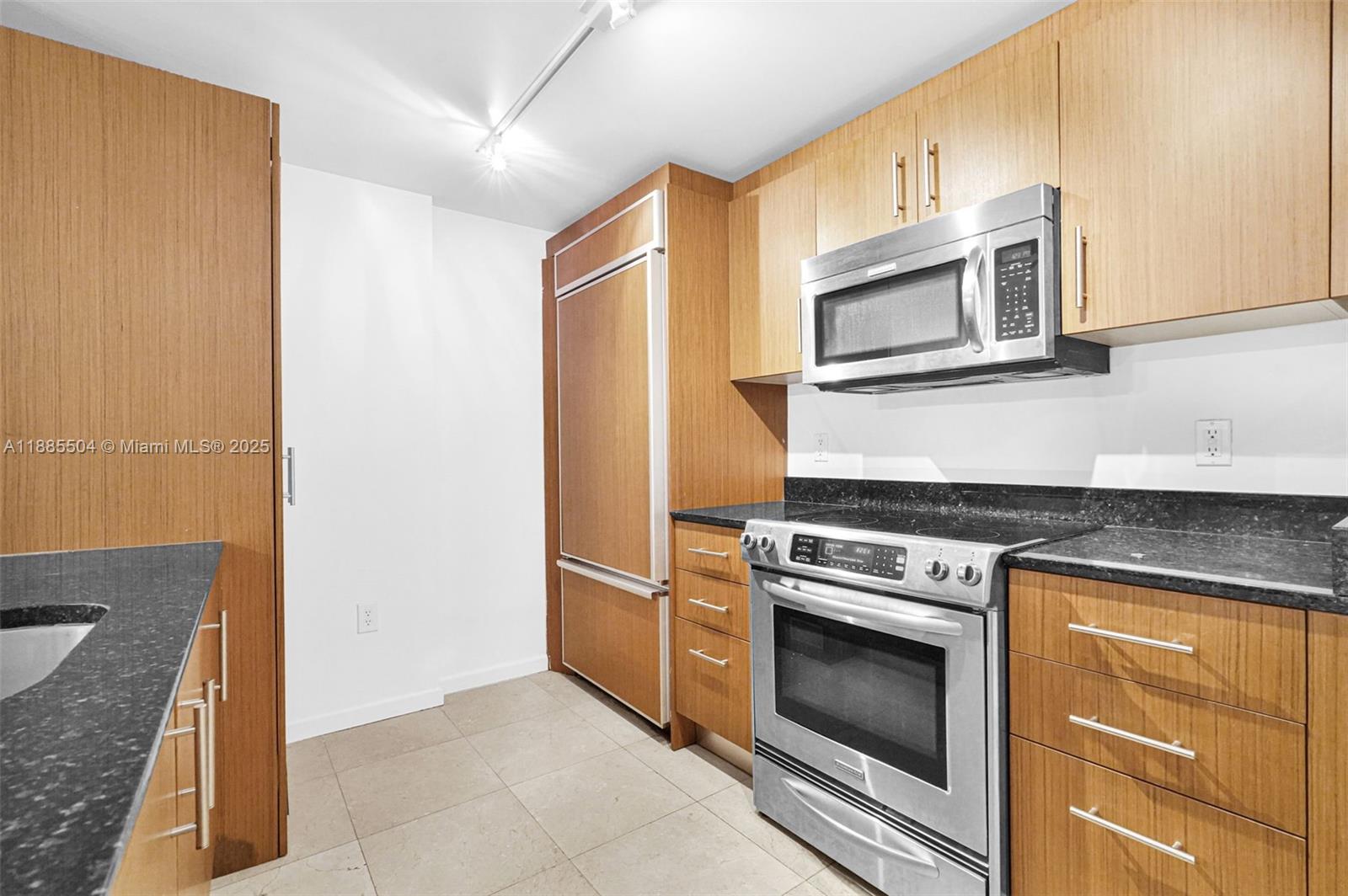10275 Collins Ave #312, Bal Harbour FL 33154