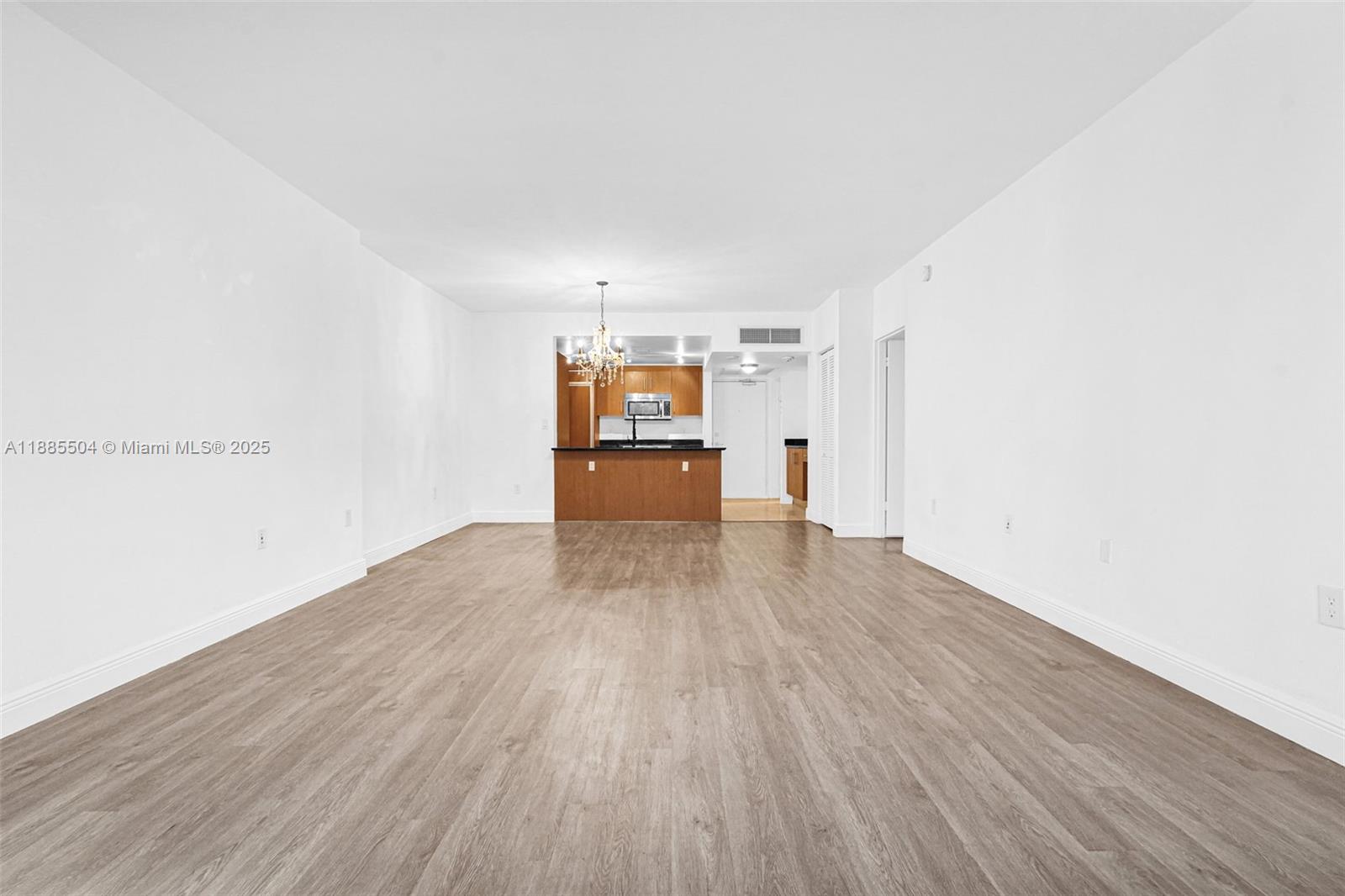10275 Collins Ave #312, Bal Harbour FL 33154