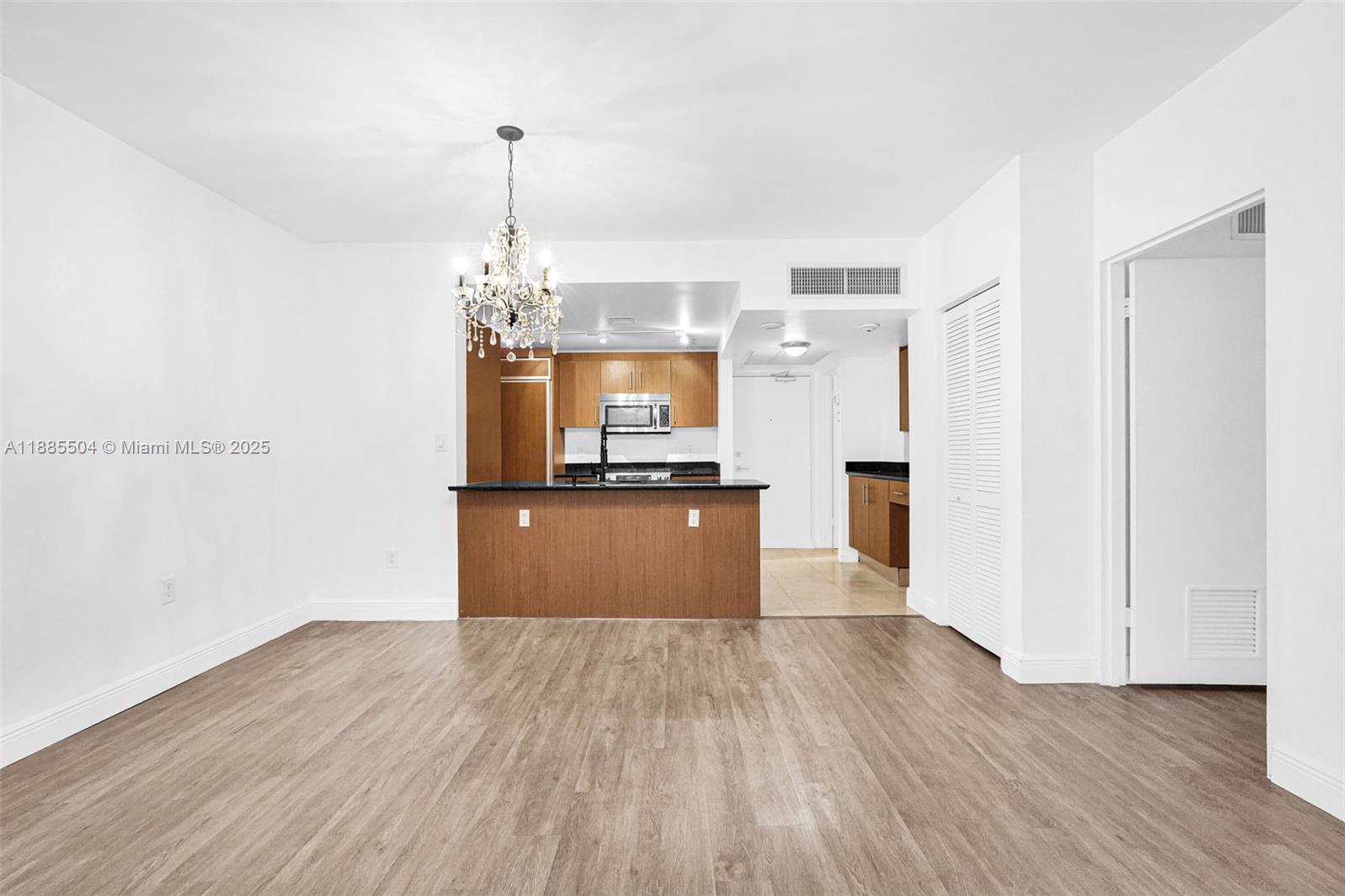 10275 Collins Ave #312, Bal Harbour FL 33154