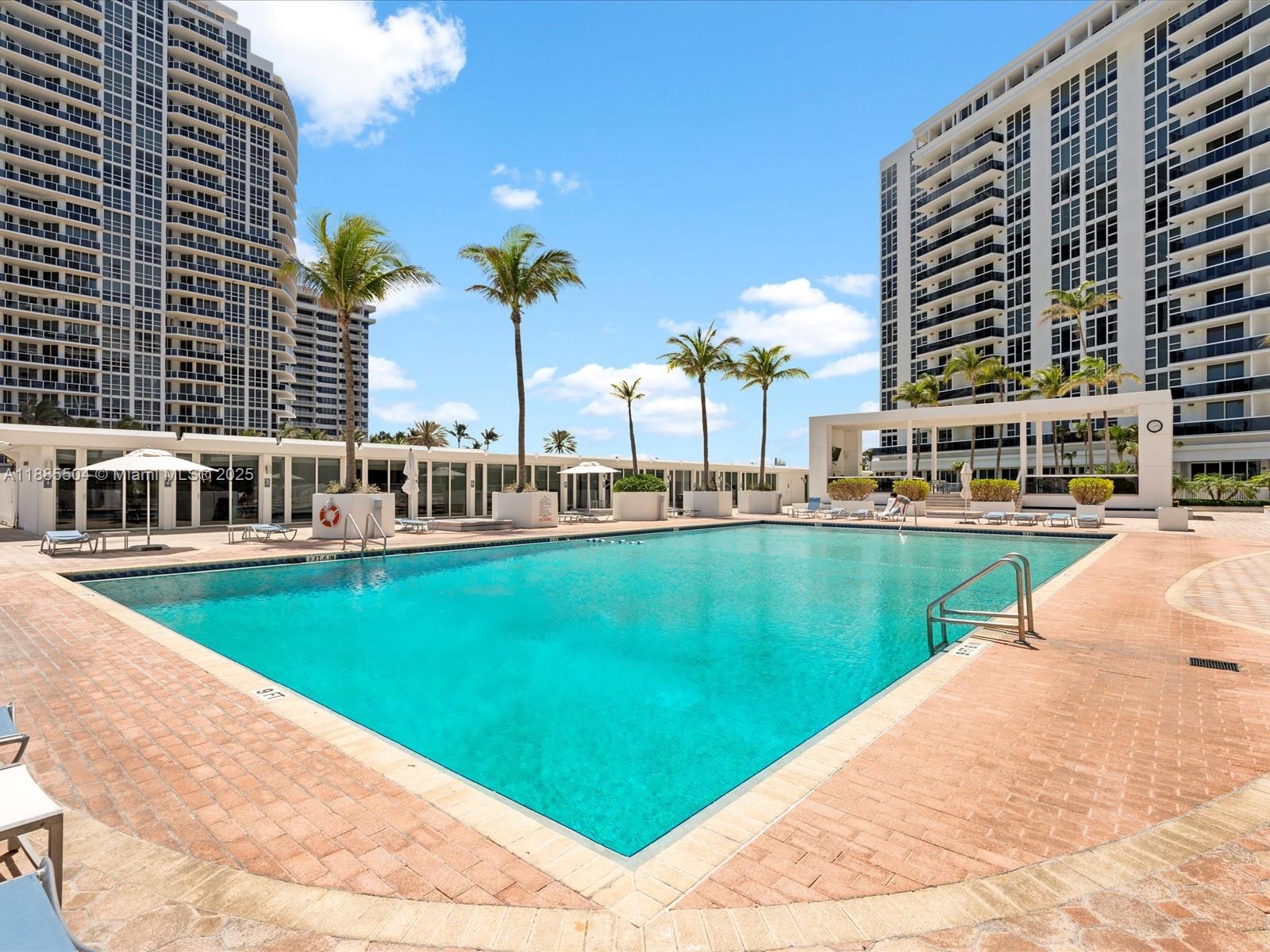 10275 Collins Ave #312, Bal Harbour FL 33154