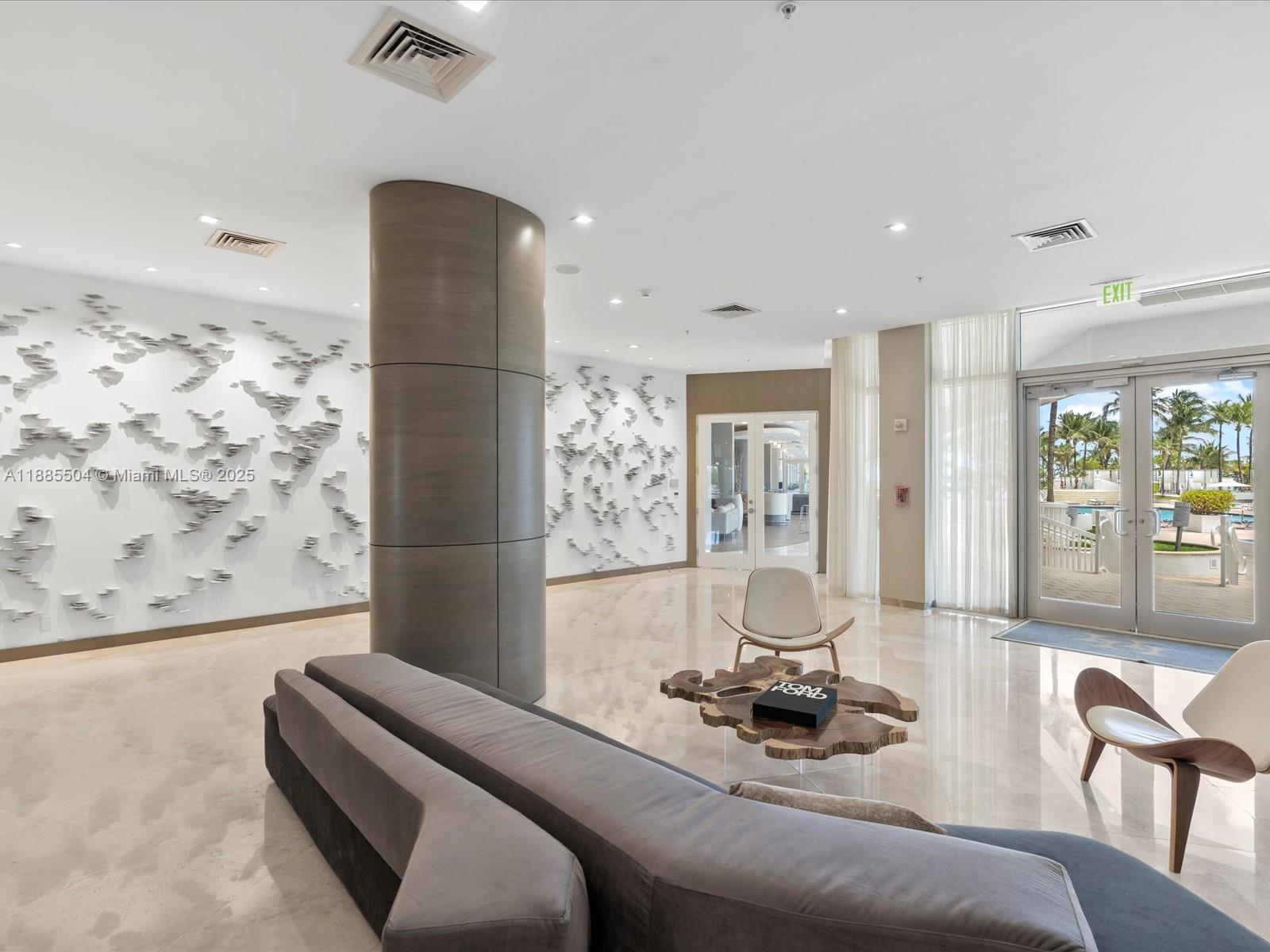 10275 Collins Ave #312, Bal Harbour FL 33154