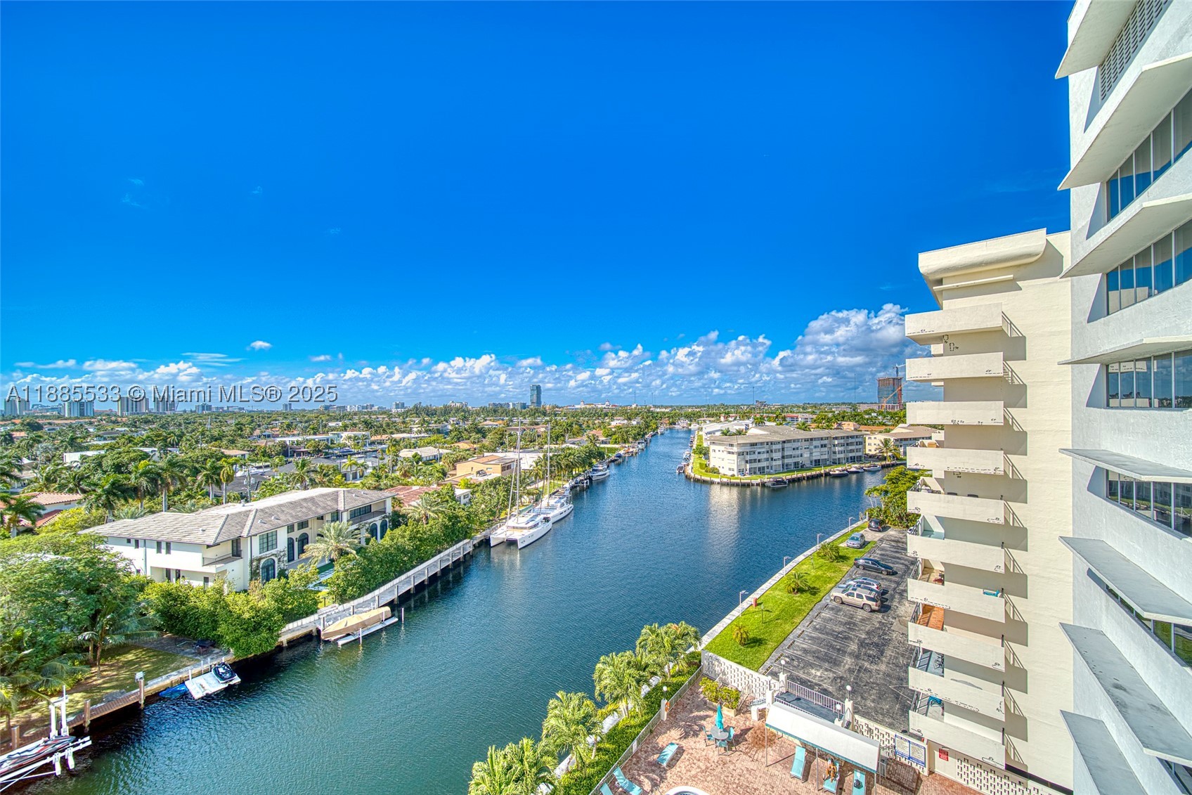401 Golden Isles Dr #908, Hallandale Beach FL 33009