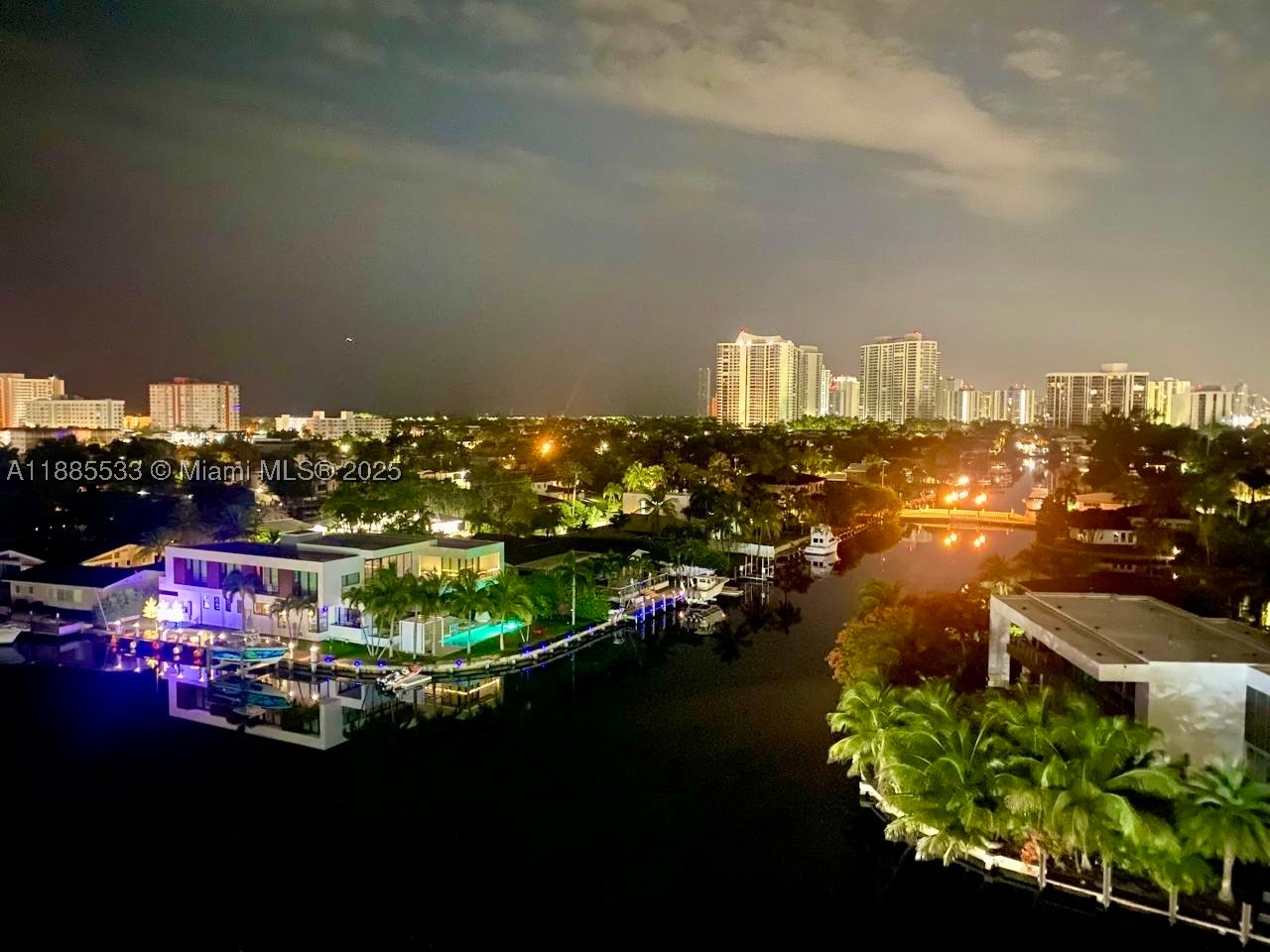 401 Golden Isles Dr #908, Hallandale Beach FL 33009