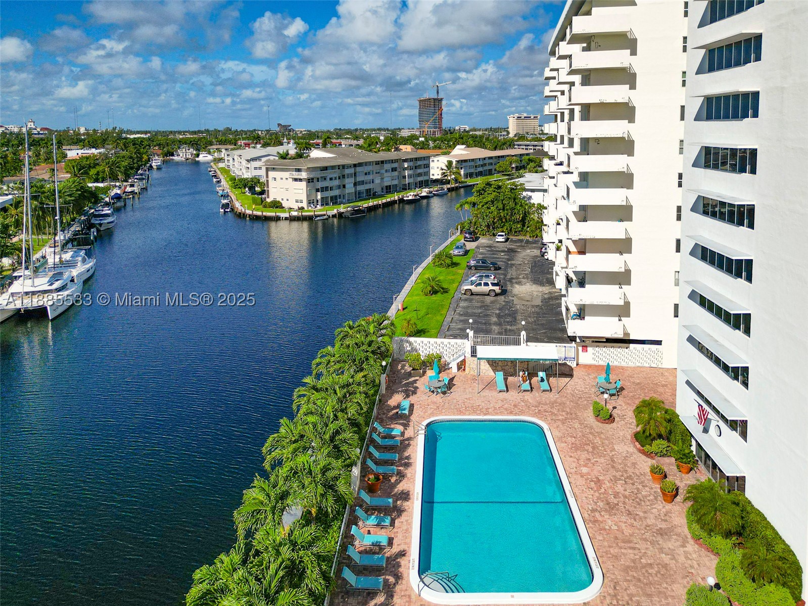 401 Golden Isles Dr #908, Hallandale Beach FL 33009