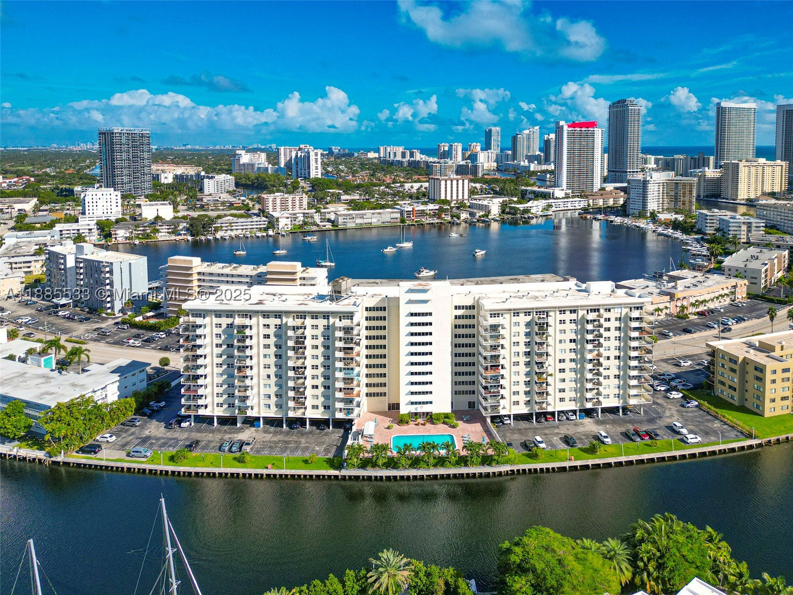 401 Golden Isles Dr #908, Hallandale Beach FL 33009