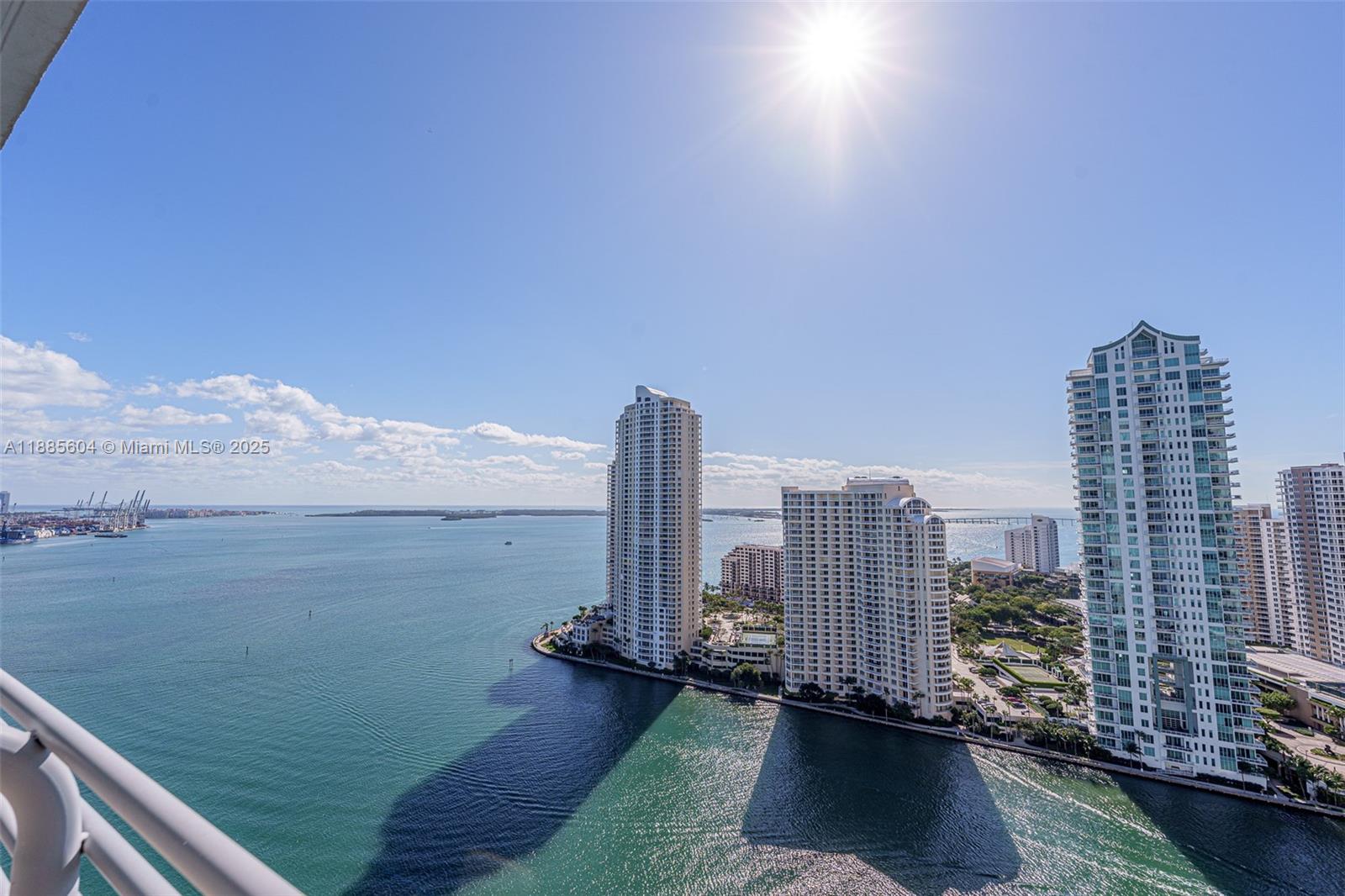 335 S Biscayne Blvd #3005, Miami FL 33131
