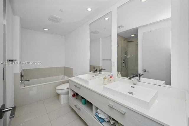55 SW 9th St #3506, Miami FL 33130