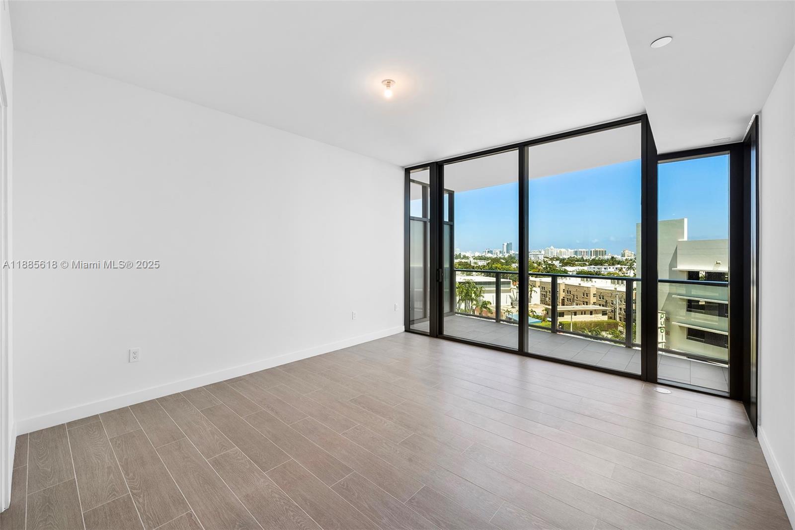 500 Alton #1001, Miami Beach FL 33139