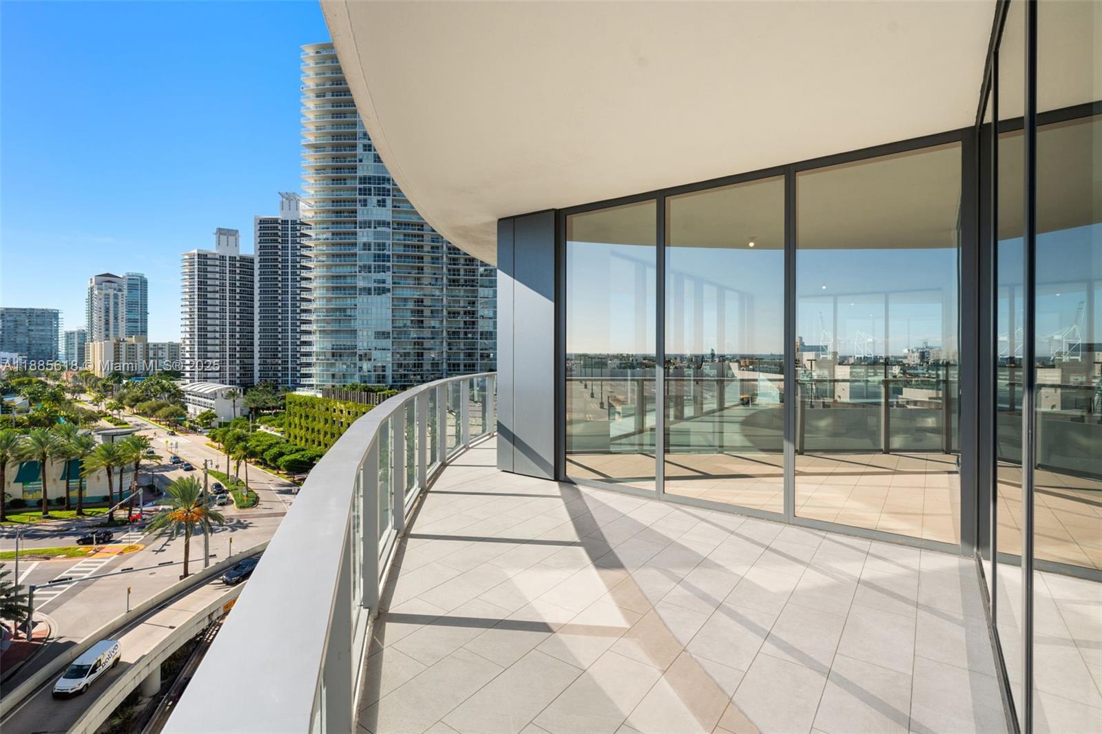 500 Alton #1001, Miami Beach FL 33139