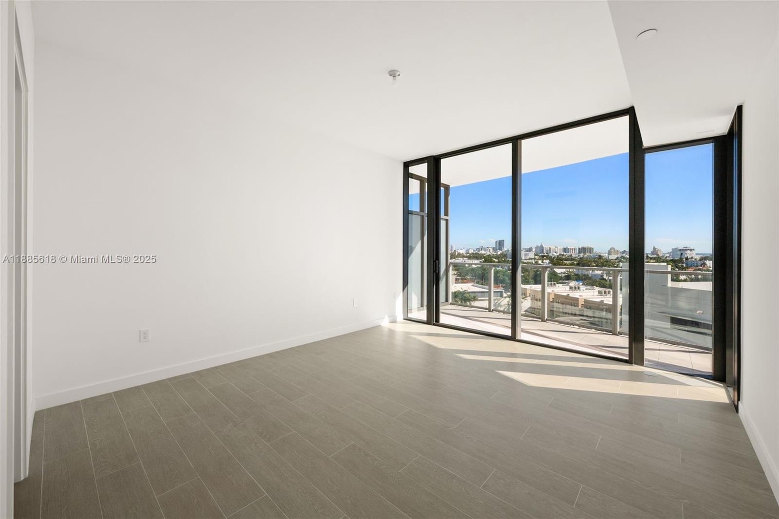 500 Alton #1001, Miami Beach FL 33139