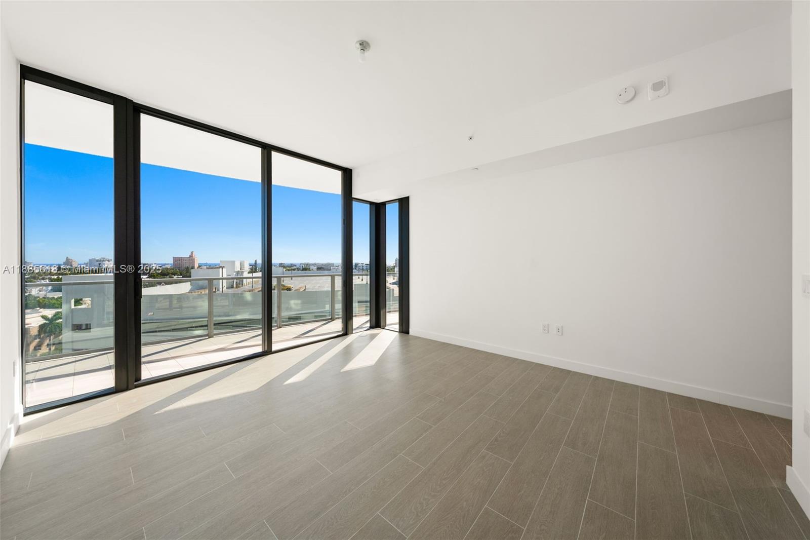 500 Alton #1001, Miami Beach FL 33139