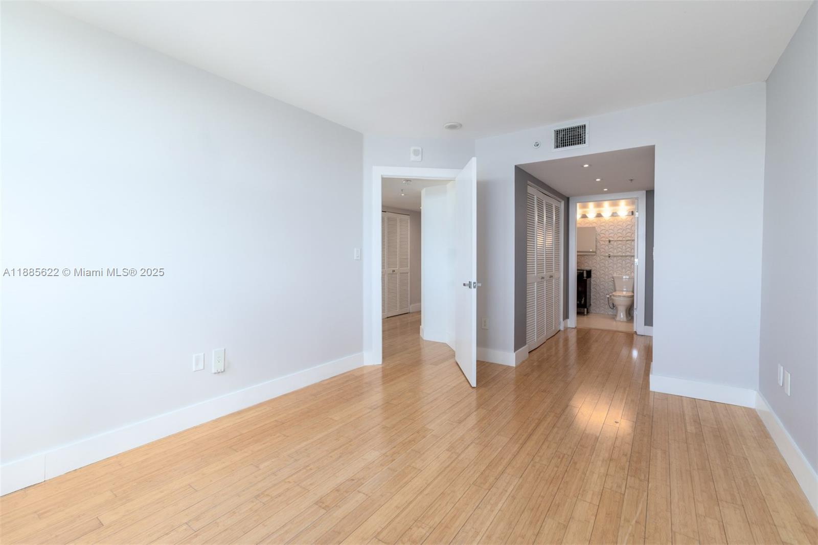 90 Alton Rd #1712, Miami Beach FL 33139