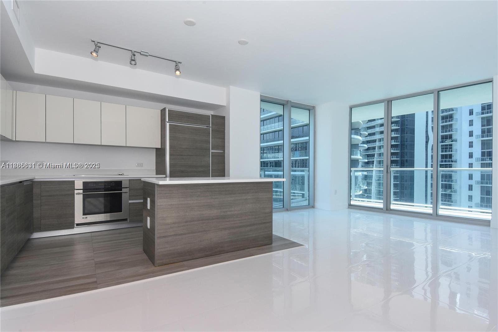 1100 S Miami Ave #2510, Miami FL 33130
