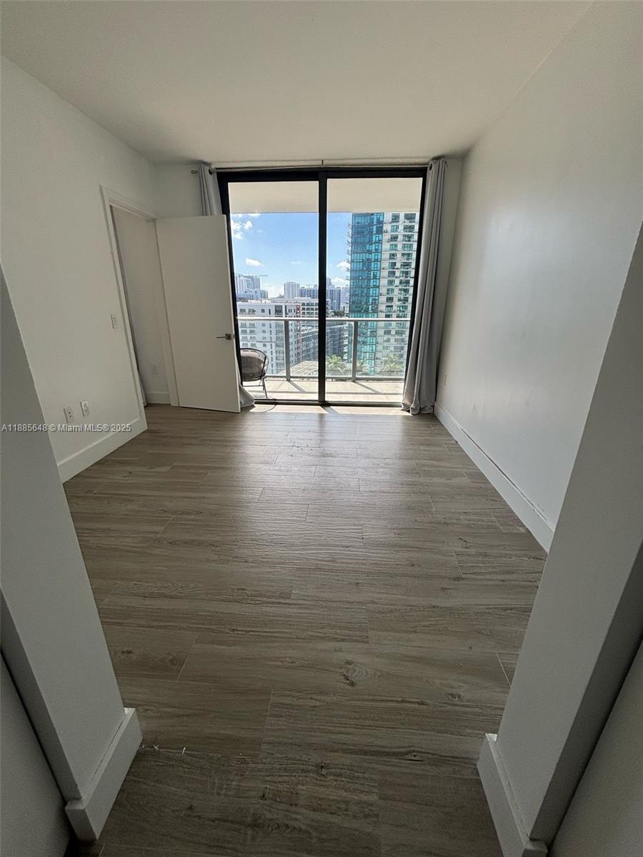 121 NE 34th St #1503, Miami FL 33137