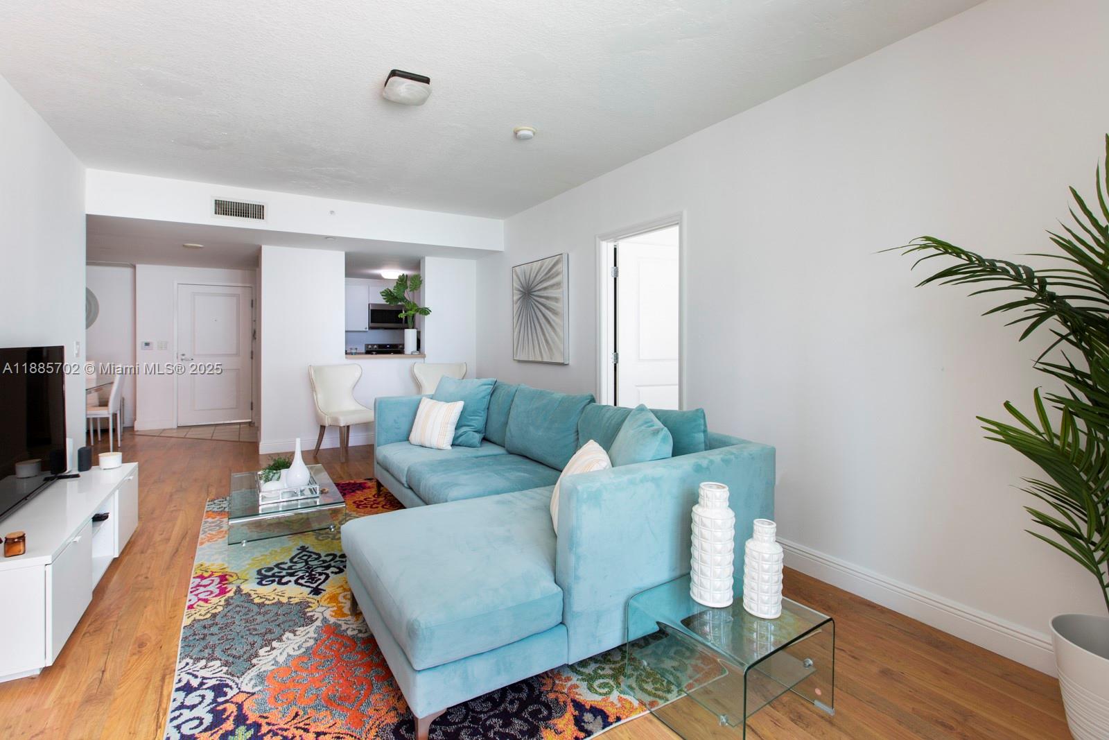 1250 S Miami Ave #904, Miami FL 33130