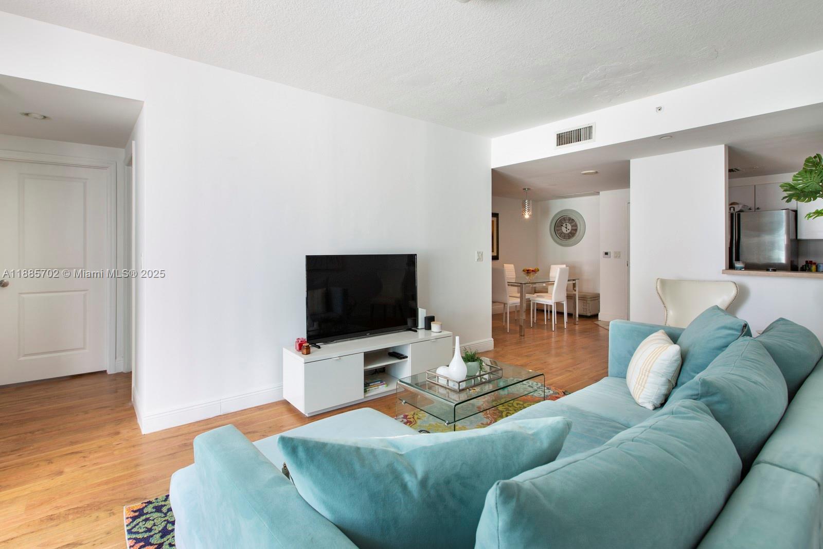 1250 S Miami Ave #904, Miami FL 33130