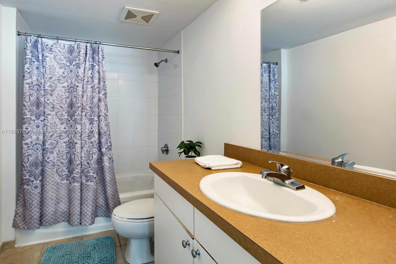 1250 S Miami Ave #904, Miami FL 33130