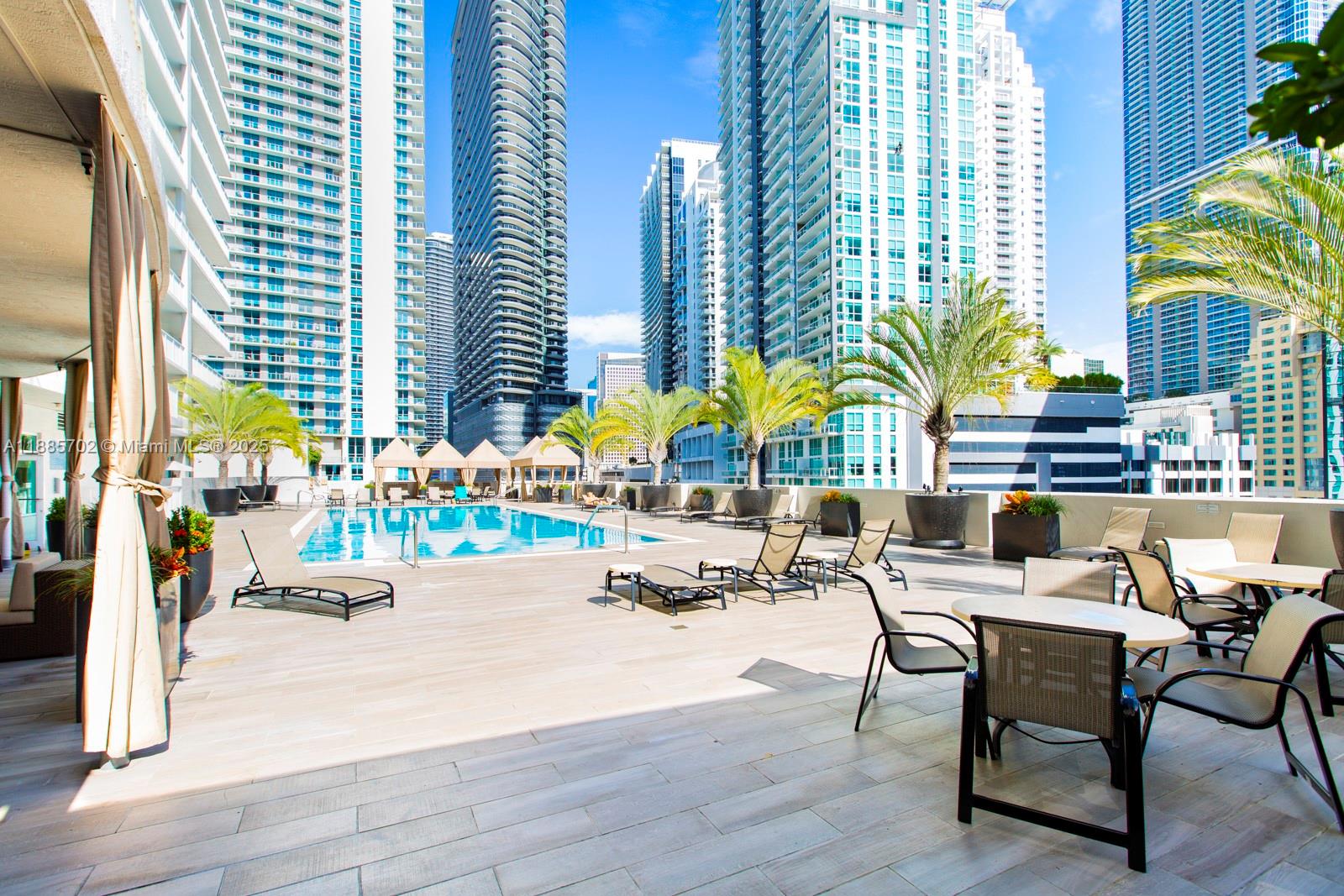 1250 S Miami Ave #904, Miami FL 33130