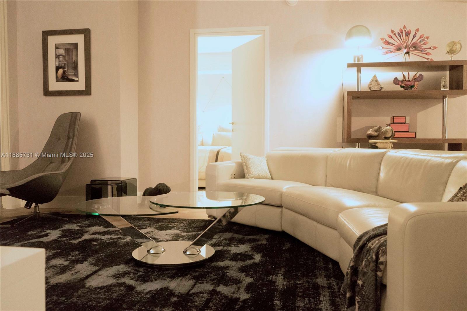 1300 Brickell Bay Dr #3205, Miami FL 33131