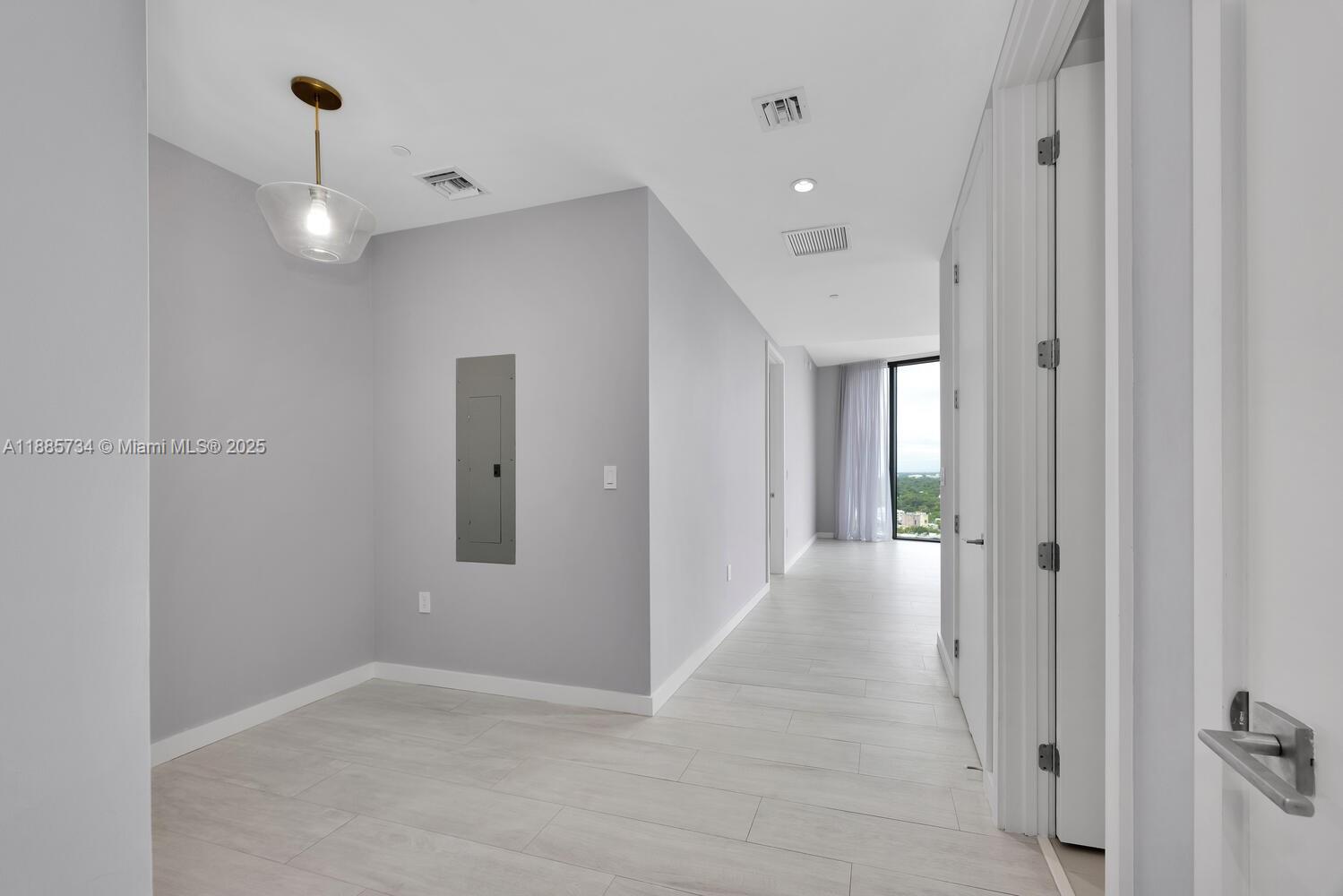 2831 S Bayshore Dr #2008, Miami FL 33133