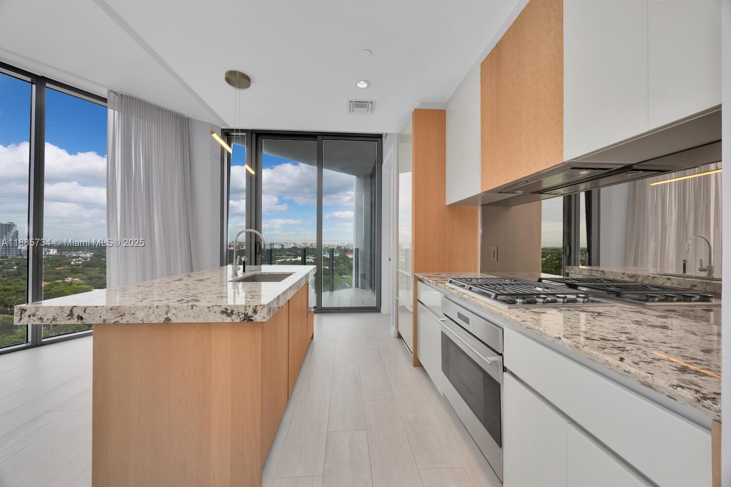 2831 S Bayshore Dr #2008, Miami FL 33133