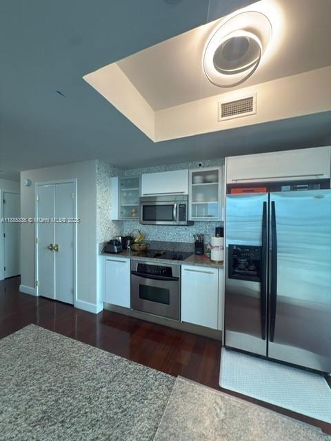 888 Biscayne Blvd #2112, Miami FL 33132