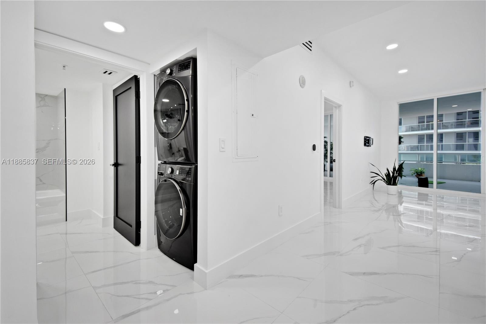 1800 N Bayshore Dr #512, Miami FL 33132