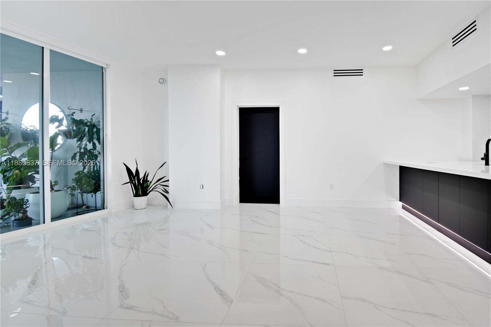 1800 N Bayshore Dr #512, Miami FL 33132