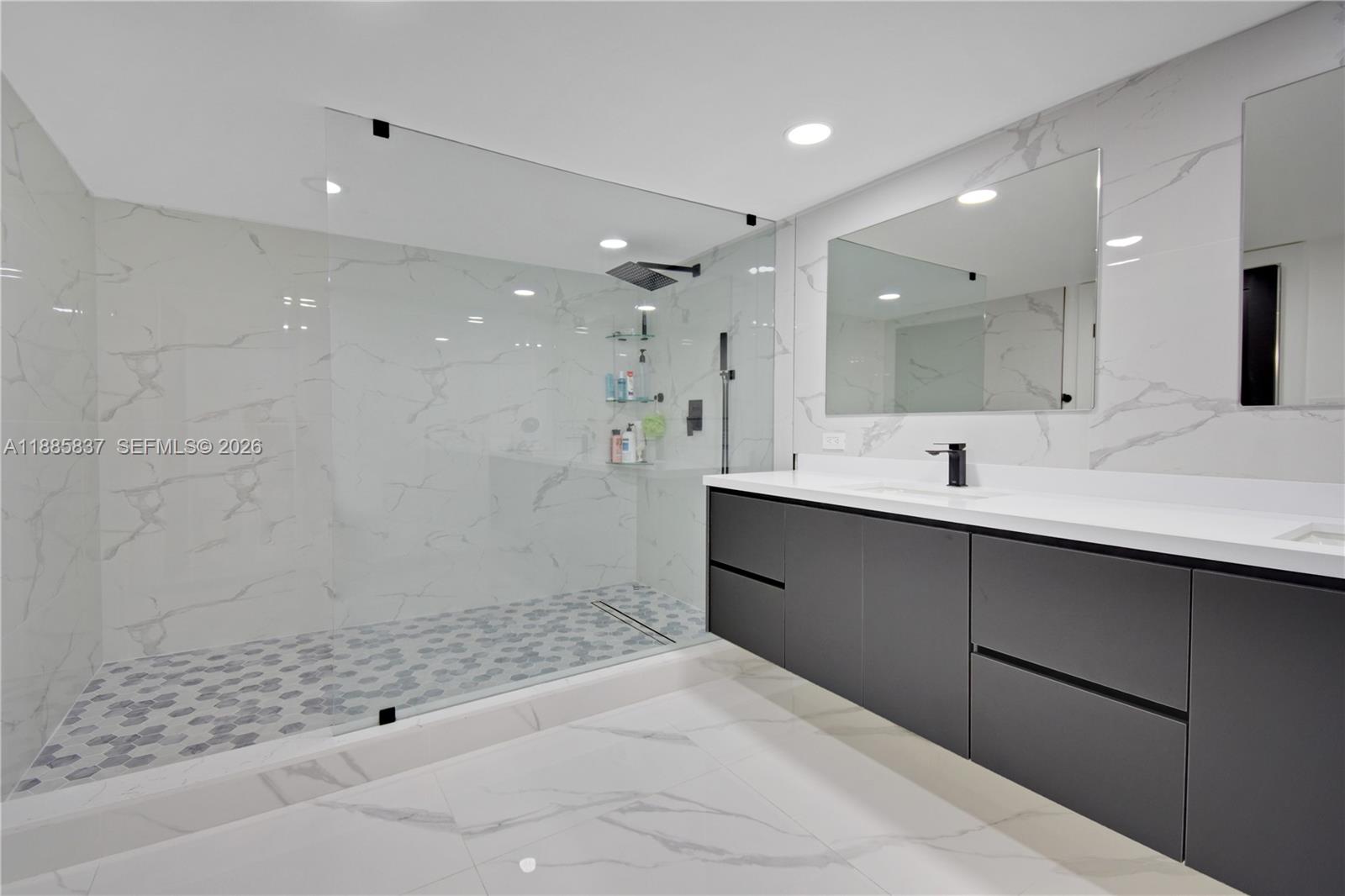 1800 N Bayshore Dr #512, Miami FL 33132