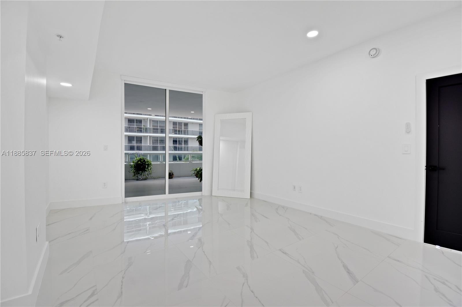 1800 N Bayshore Dr #512, Miami FL 33132