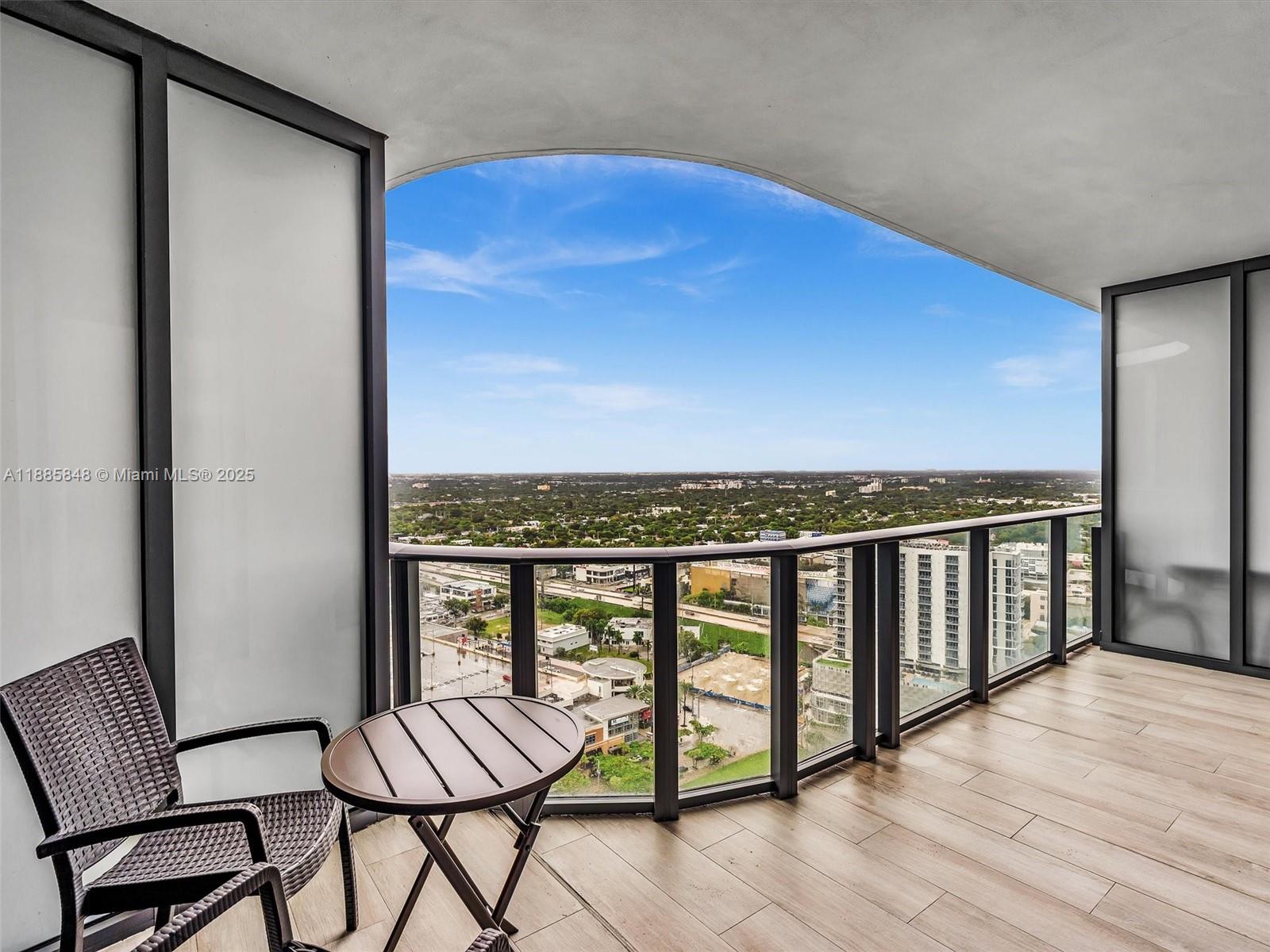 121 NE 34th St #3114, Miami FL 33137