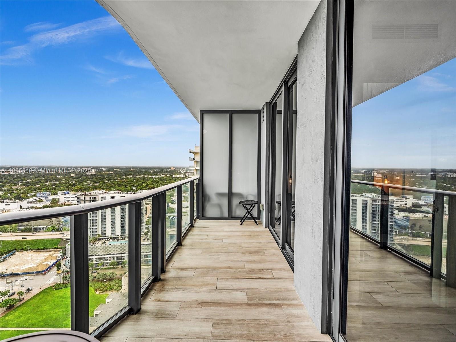 121 NE 34th St #3114, Miami FL 33137