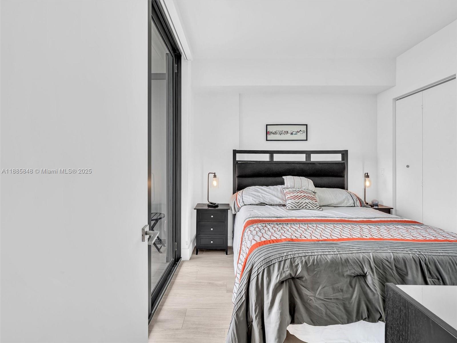 121 NE 34th St #3114, Miami FL 33137