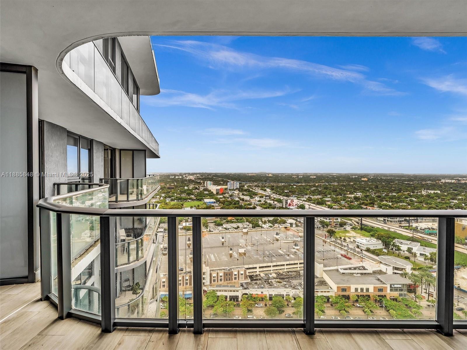 121 NE 34th St #3114, Miami FL 33137