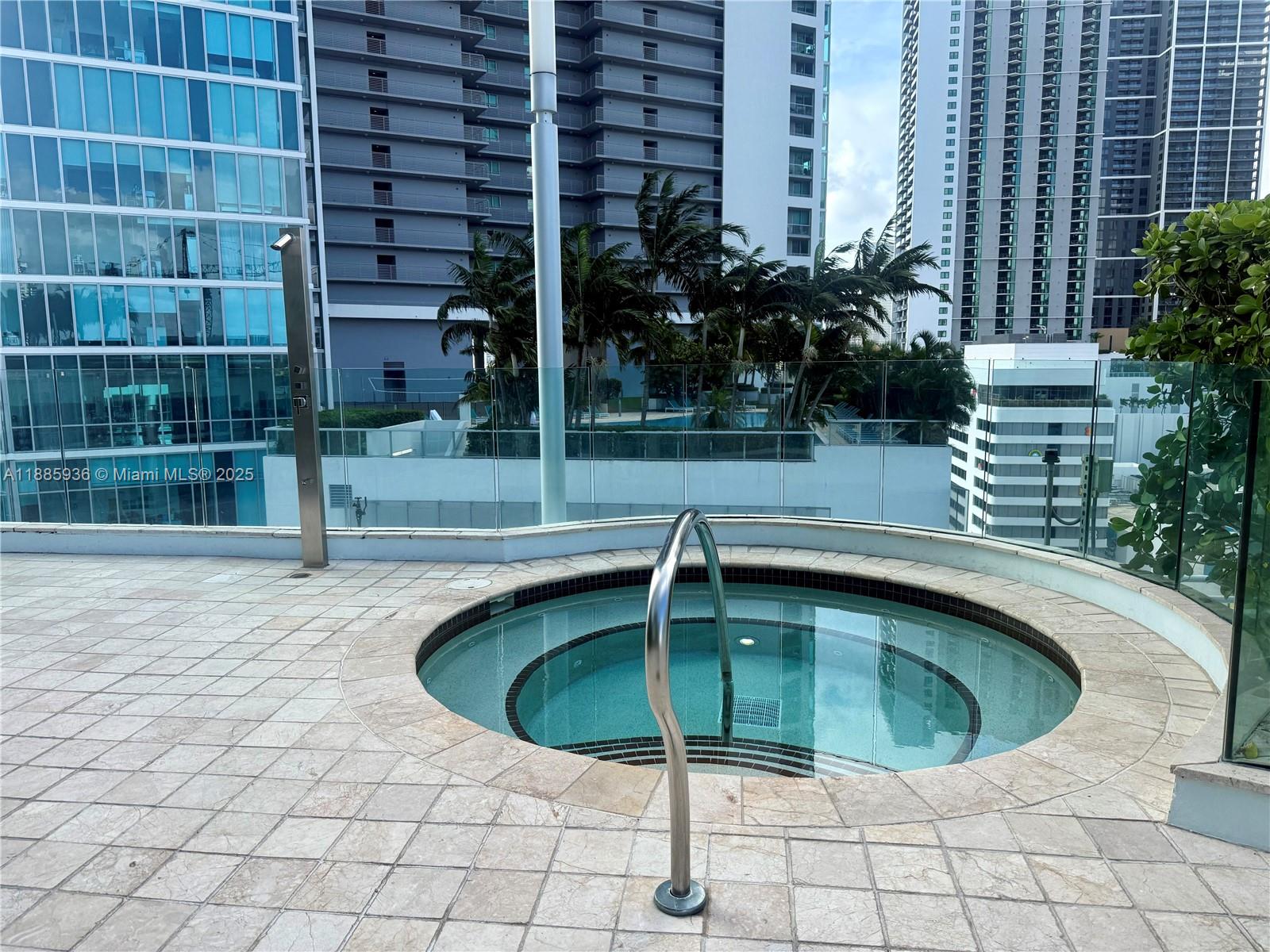 900 Biscayne Blvd #5104, Miami FL 33132